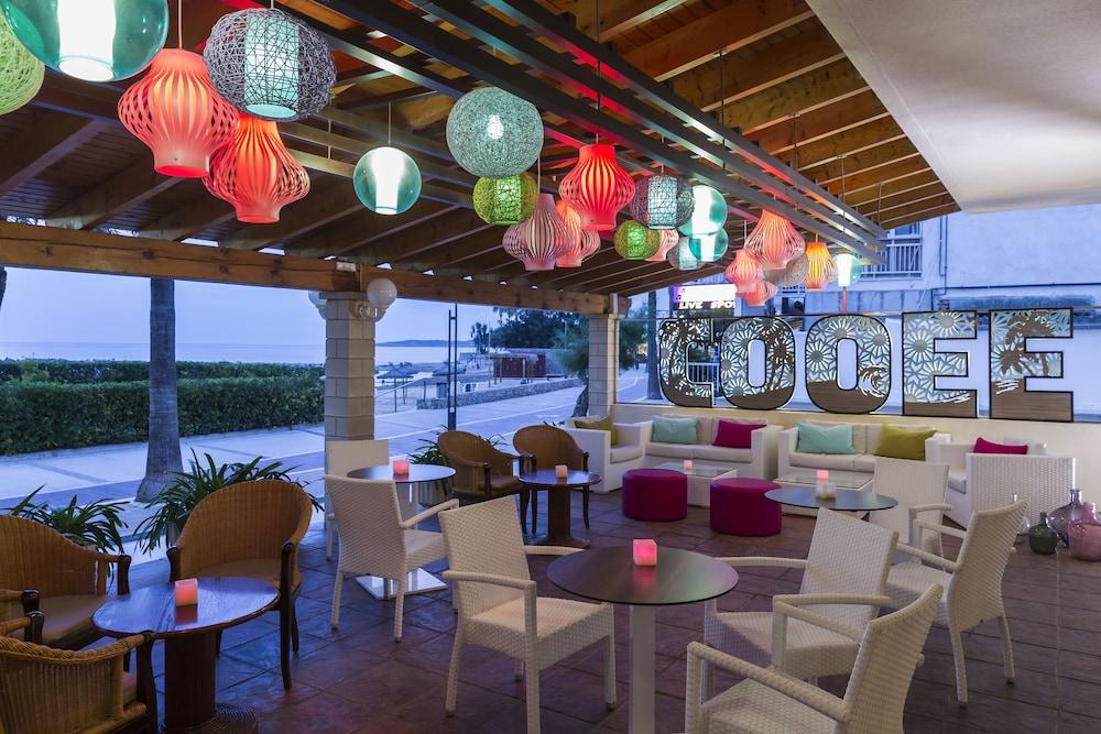 Cabot Cap De Mar Hotel Cala Bona  Ngoại thất bức ảnh